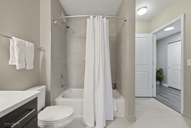 Building Photo - 45 E Chicago Ave