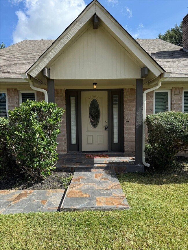 Building Photo - 9626 Magnolia Ridge Dr