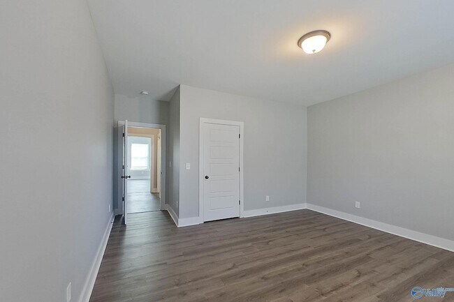 Building Photo - 111 Bates Ln