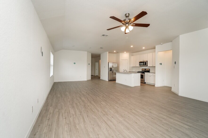 Building Photo - 2464 Vesper Bnd