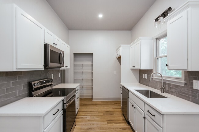 Building Photo - 288 Fourth Street