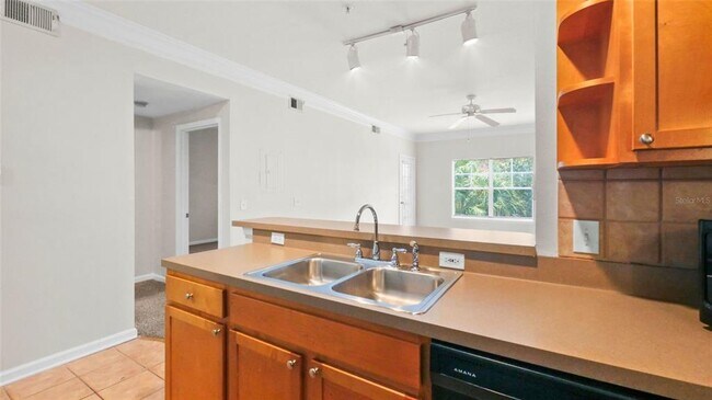 Building Photo - 4207 S Dale Mabry Hwy