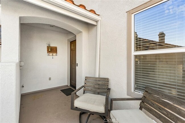 Building Photo - 181 California Ct