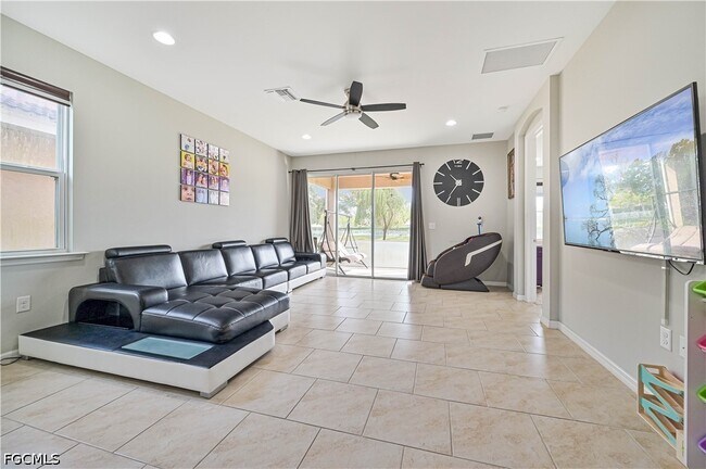 Building Photo - 3587 Brittons Ct