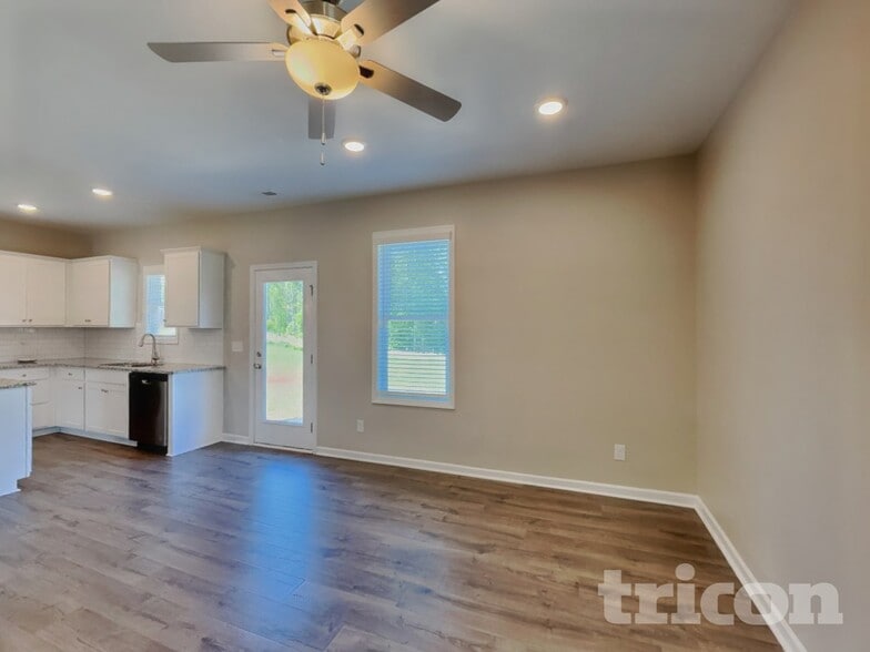 Building Photo - 783 Springtooth Dr