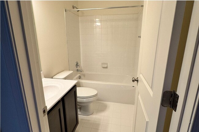 Building Photo - 2543 Westwind Blvd