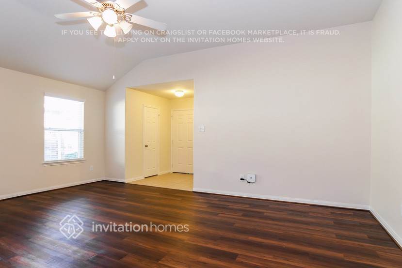 Building Photo - 1015 Doubletree Glen Dr