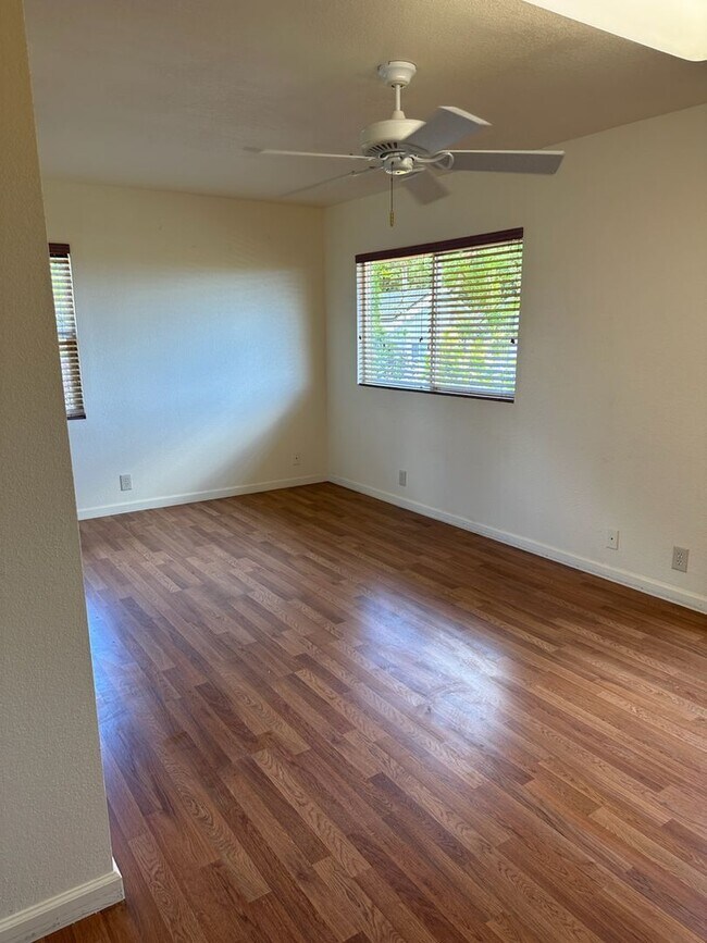Building Photo - 4 bedroom 2.5 bath single family home in Mililani
