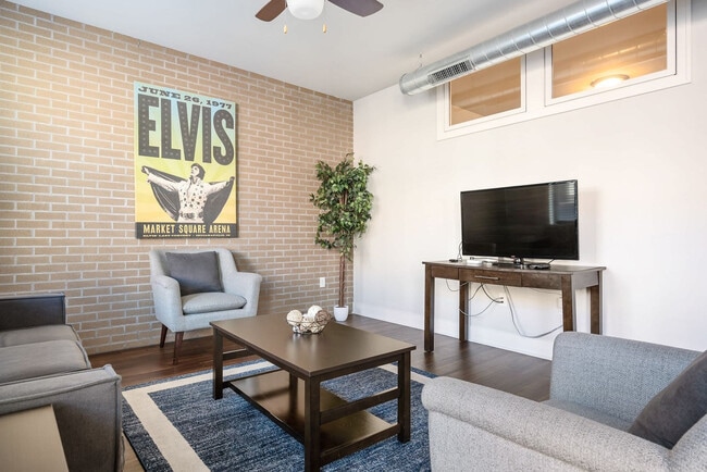 Building Photo - 235 S Delaware St