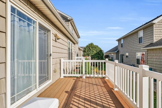 Building Photo - 1701 E Amber Ln