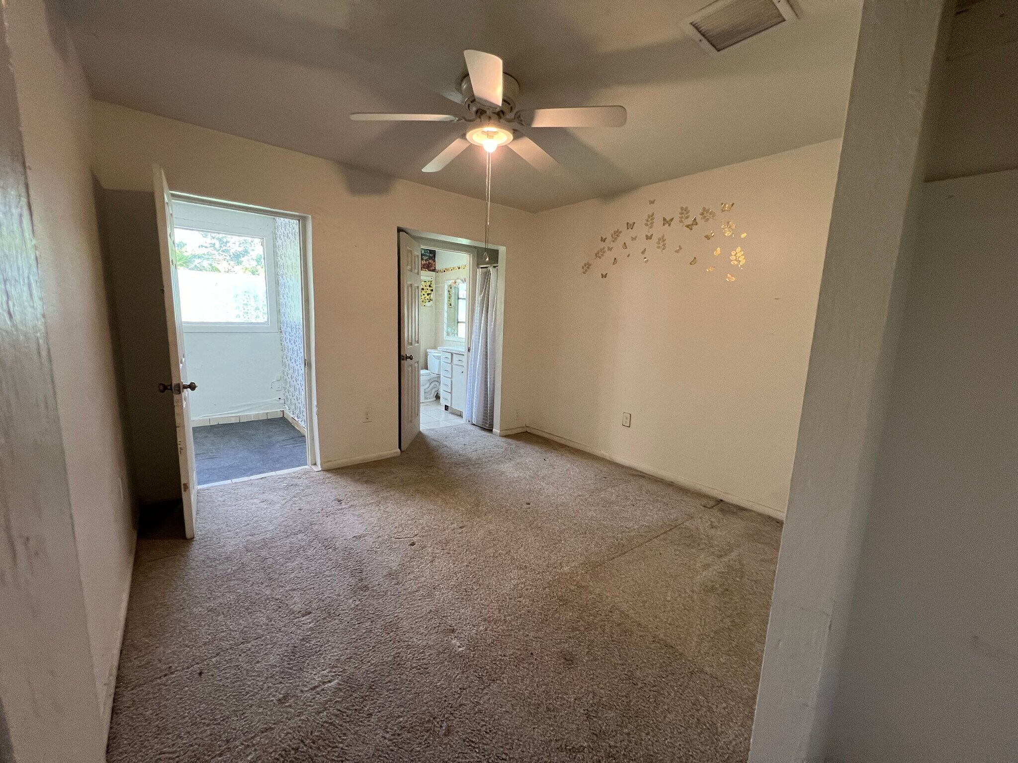 Building Photo - 4540 Boabadilla St