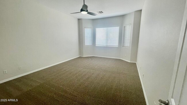 Building Photo - 43577 Sparks Ct