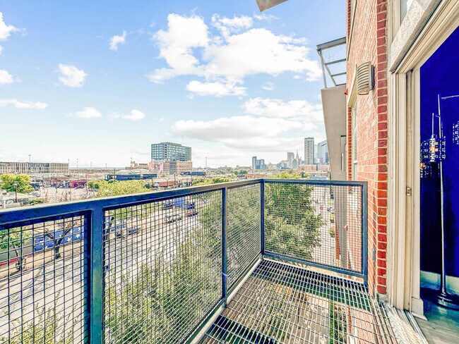 Building Photo - 310 N Malcolm X Blvd
