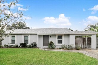 Building Photo - 1510 Bavon Dr