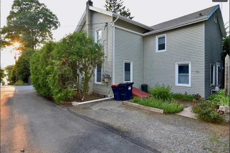 Building Photo - 64 Orchard Dr