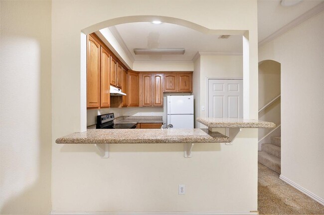 Building Photo - 9400 Bellaire Blvd