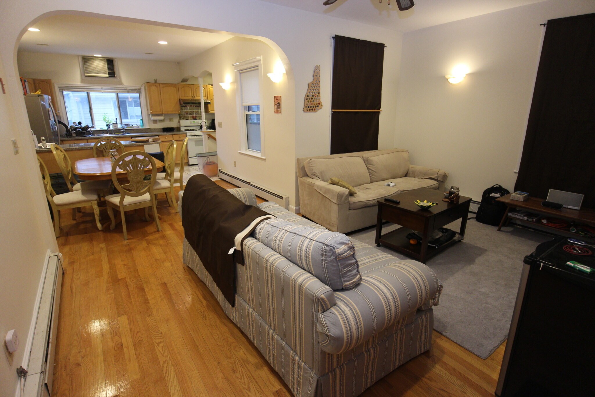 Building Photo - 414 Western Ave