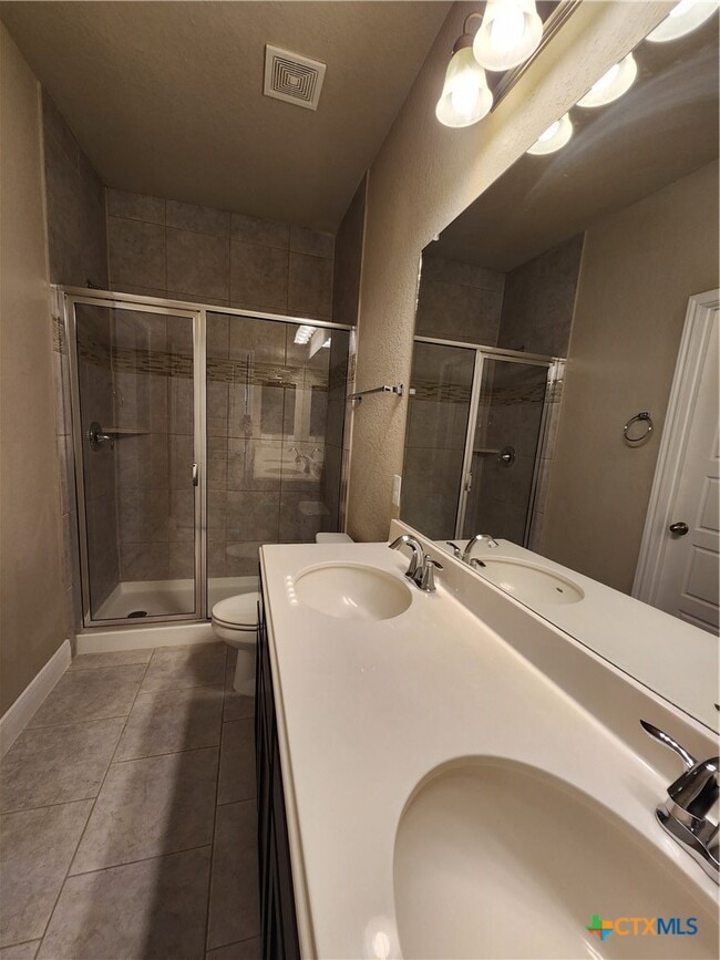 Building Photo - 1221 FM306
