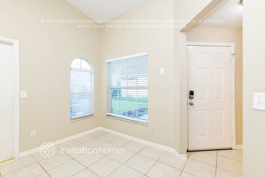 Building Photo - 1514 Oak Hill Trail