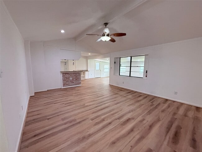 Building Photo - 12214 Corona Ln