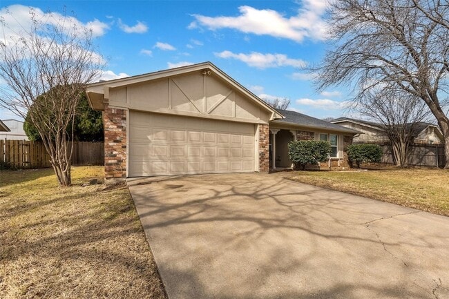 Building Photo - 1605 Morningside Dr