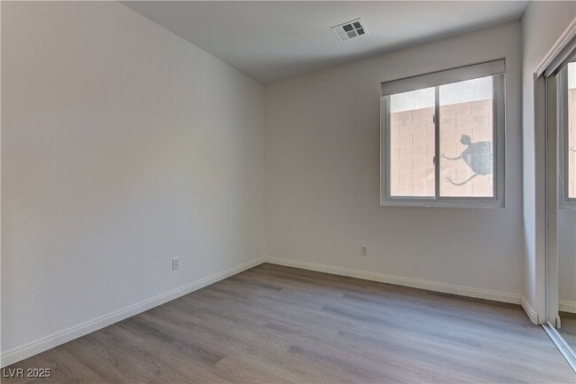 Building Photo - 10125 James Harbin Ave