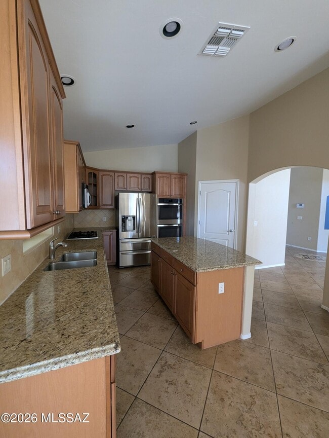 Building Photo - 651 W Sonatina Ln