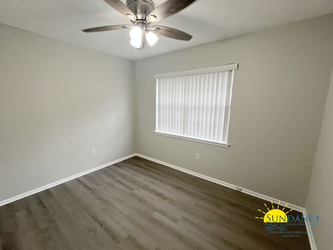 Building Photo - Spacious 3-Bedroom Condo with Community Am...