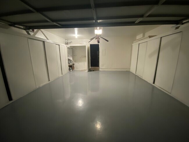 Building Photo - 9601 Woodman Ave