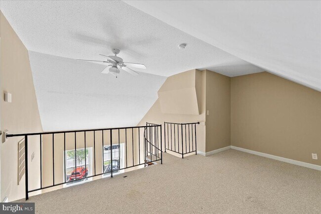 Building Photo - 4812 30th St S