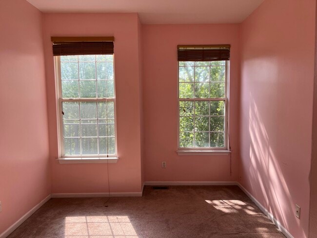 Building Photo - 794 Summerfield Dr