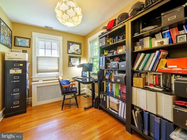 Building Photo - 5534 Nevada Ave NW