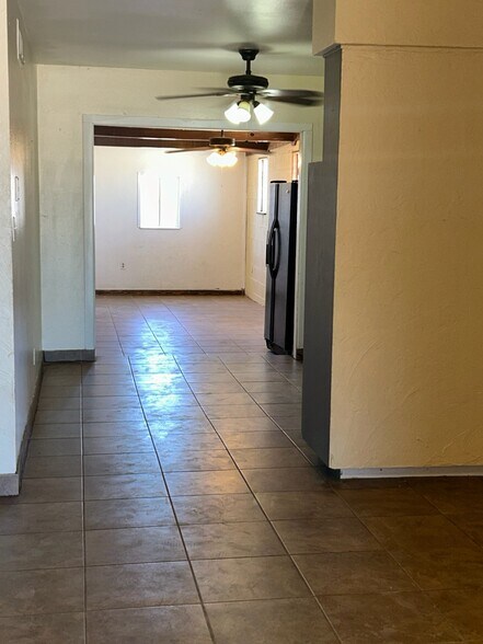 Building Photo - 13248 S Del Rio Rd