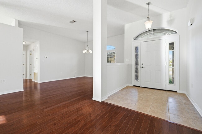 Building Photo - 4227 Shadow Ln