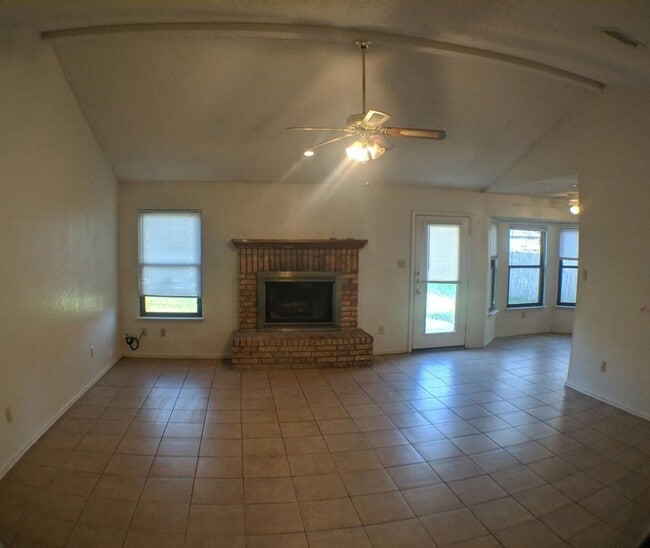 Building Photo - 3 Bed/ 2 Bath on Killeen TX
