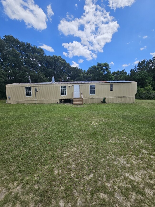 Building Photo - 539 Tindal Rd