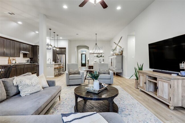 Building Photo - 7820 Turnback Ledge Trail