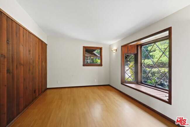 Building Photo - 3217 Colony View Cir