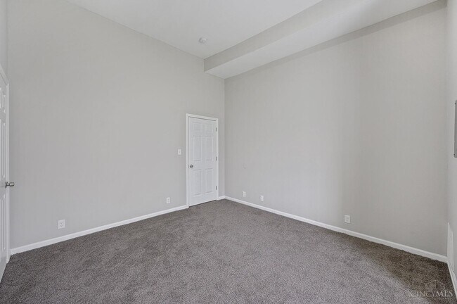 Building Photo - 2906 Alms Pl