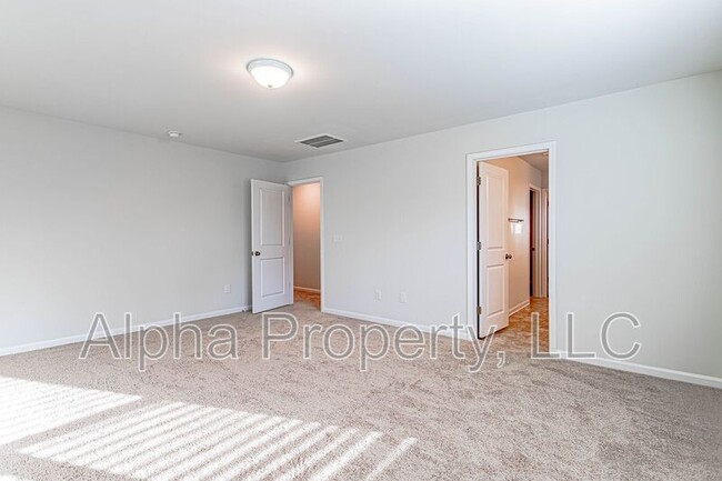 Building Photo - 540 Millsgate Cir