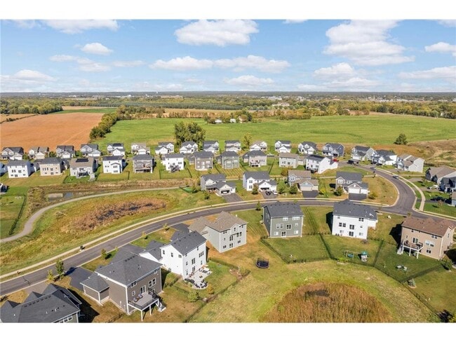 Building Photo - 17545 57th St NE