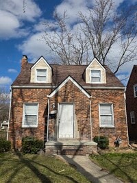 Building Photo - 5316 Buckingham