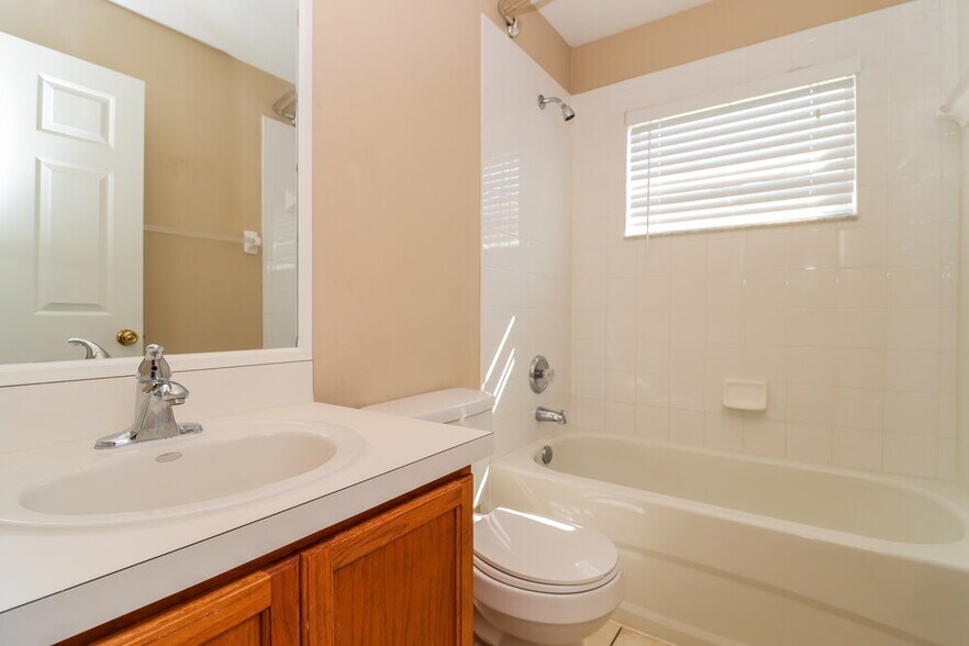 Building Photo - 12031 Butler Woods Cir