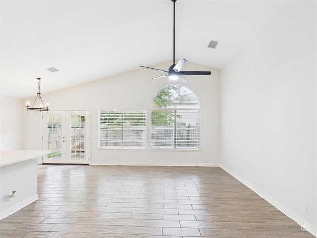 Building Photo - 7400 Crepe Myrtle Dr