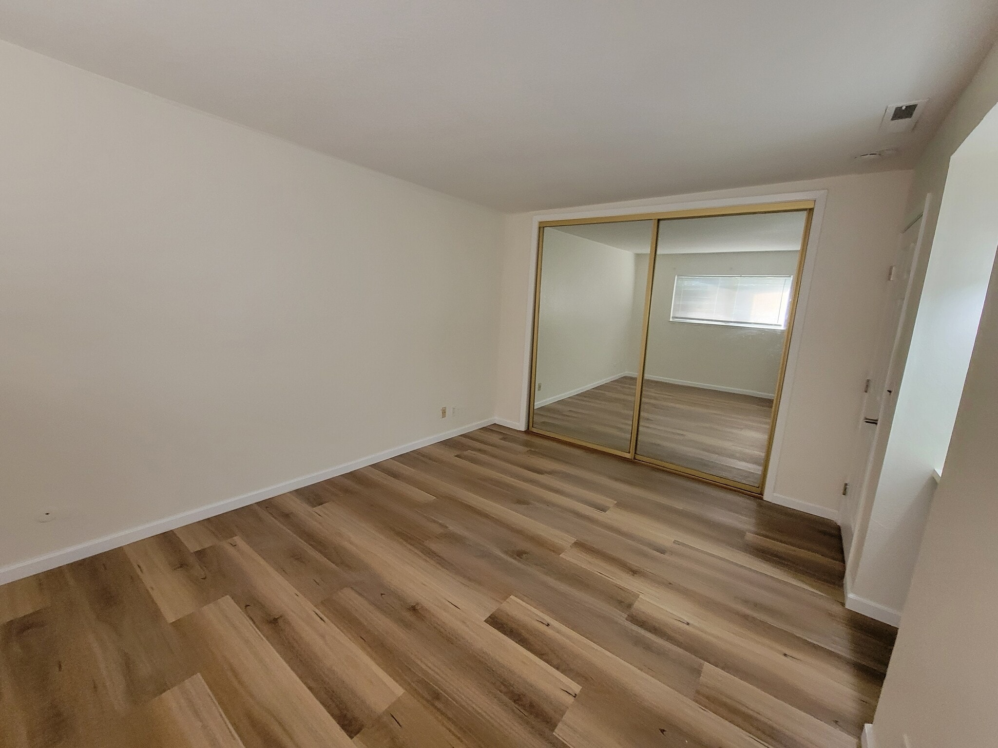 Building Photo - 2776 Kerria Way