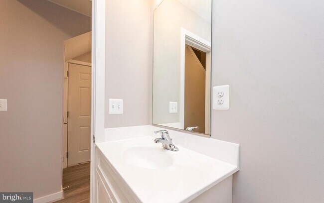 Building Photo - 3307 Demirel Way