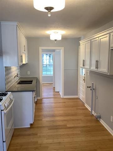 Building Photo - 213 Donald St