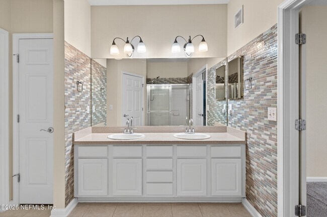 Building Photo - 11251 Campfield Dr