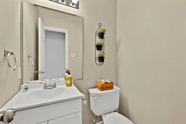 Building Photo - 308 Mack Dr