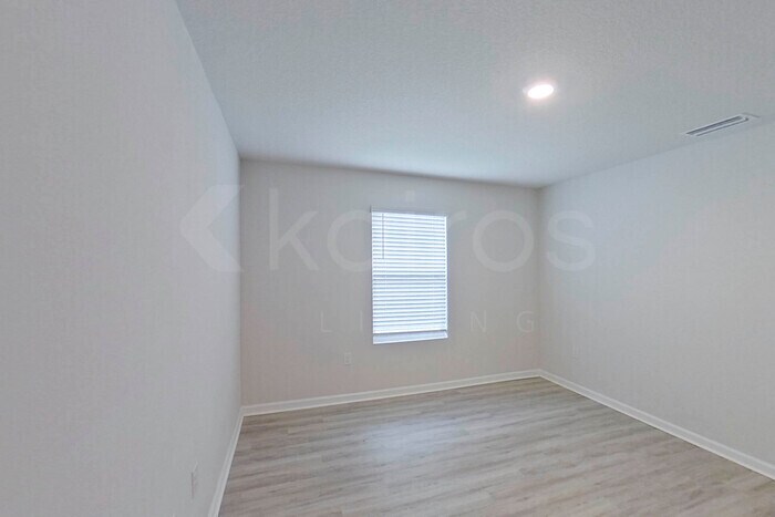 Building Photo - 309 Monarch Ln